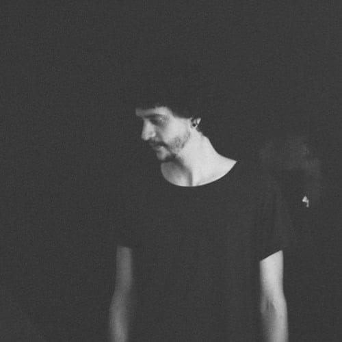 Disfruta el álbum debut de Merino en Semantica Records