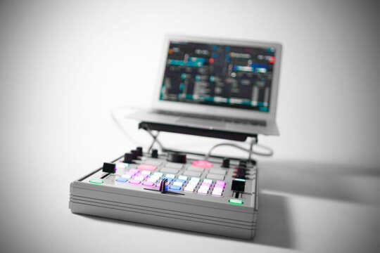 Nuevo Controlador MIDI Electrix Tweaker ya disponible