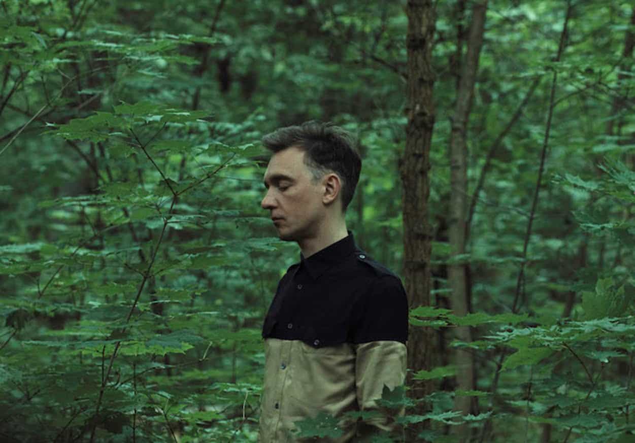 Peter Van Hoesen compila y documenta en 52 pistas, diez años de su sonido en Time To Express