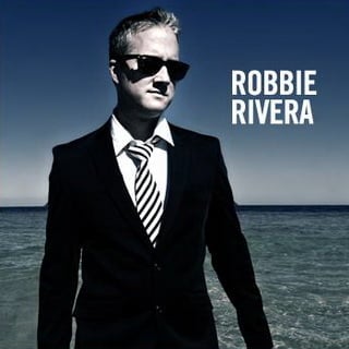 Video: Deadmau5 – Arguru 2010 (Robbie Rivera Juicy Remix )