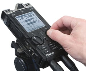 Conoce la grabadora portátil R-26 de Roland