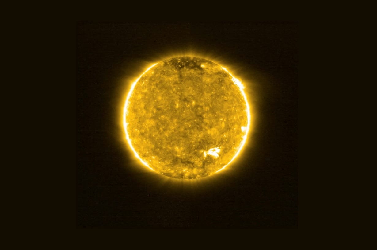 Se revelan imágenes cercanas del sol con "hogueras" en su superficie