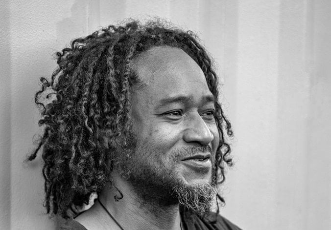 Delsin Records reúne algunas de las obras más importantes de Sterac, revelando una serie de EPs