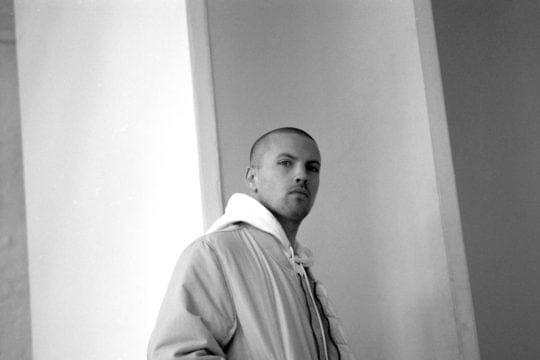 Se confirma el segundo álbum de Tommy Four Seven