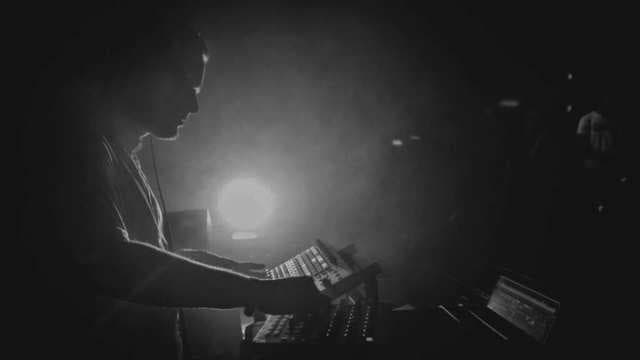 Delsin Records lanza el segundo álbum de Vril en el sello