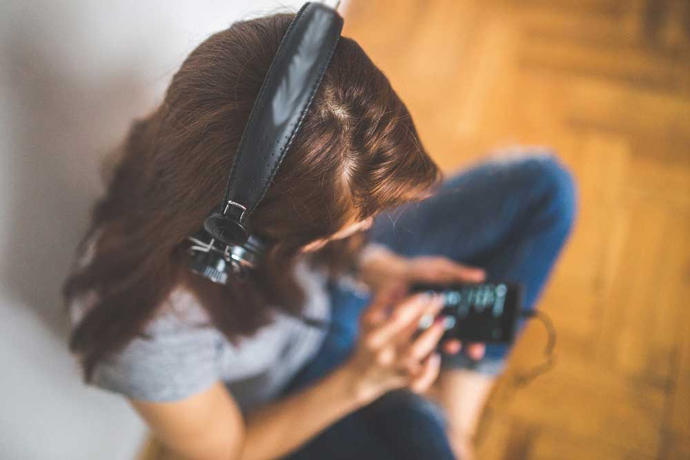 Estamos en riesgo de perder audición por la exposición al sonido alto