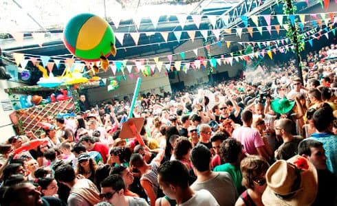 El Row-14 anuncia el cierre hasta solucionar los problemas administrativos