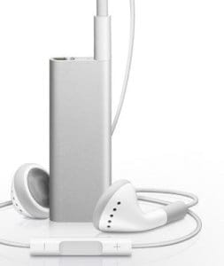Apple lanza un iPod más pequeño que "susurra" el nombre de las canciones