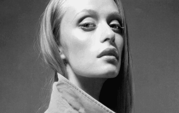 Hoy es el día para subirle el volumen al corrosivo Acid Sketch de Dasha Rush