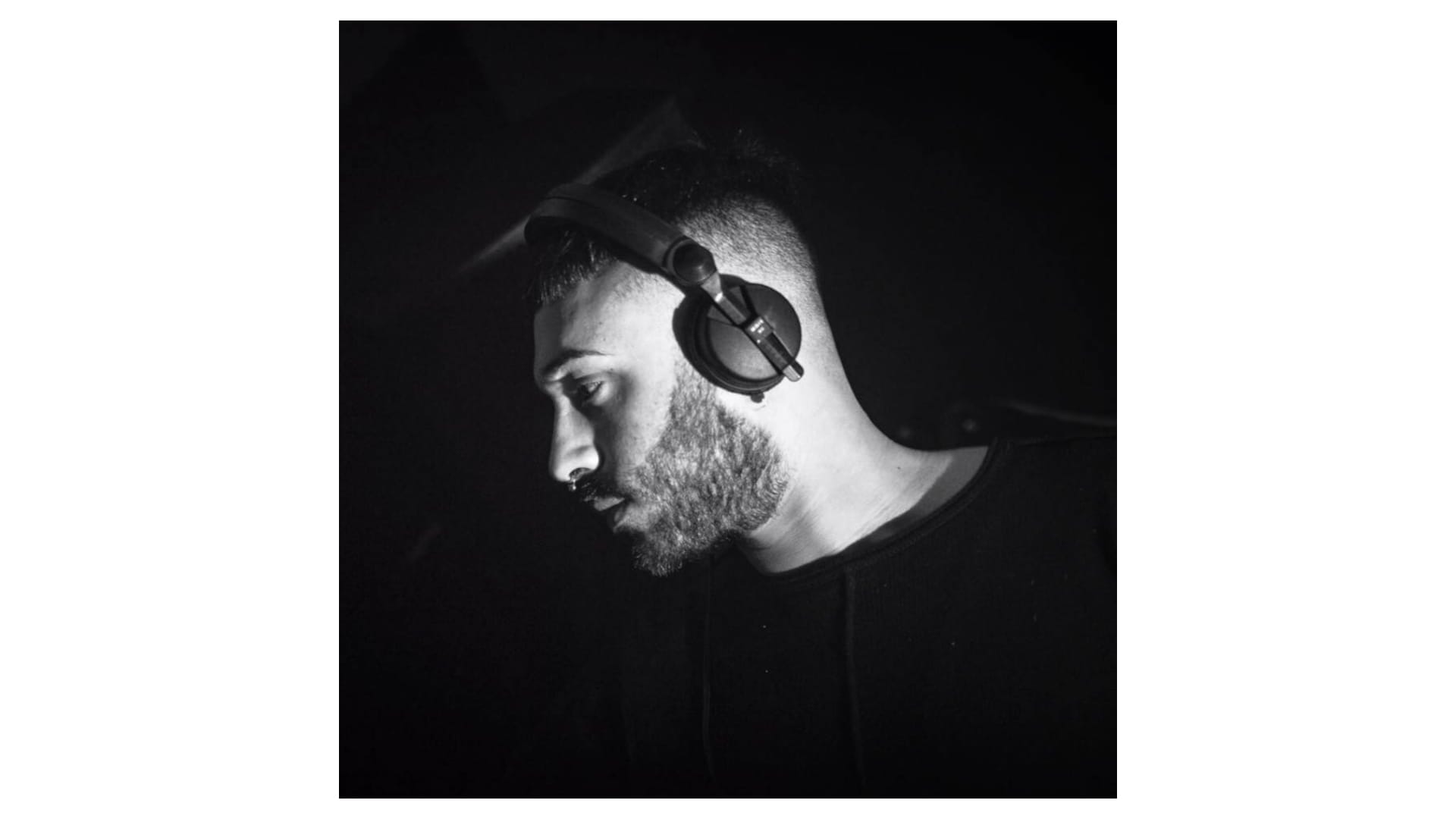 Premiere: Escucha 'Progression' de Fabrizio De Santis en Quartz Rec
