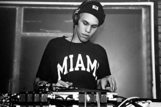 Delroy Edwards funda su propia casa editorial: L.A. Club Resource...