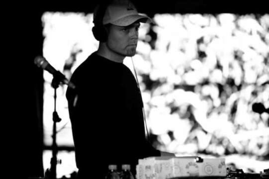 Mansion Miami se disculpa con Dj Shadow