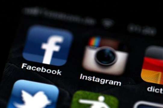 Facebook compra Instagram