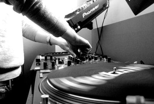 10 electronic music docs you need to see