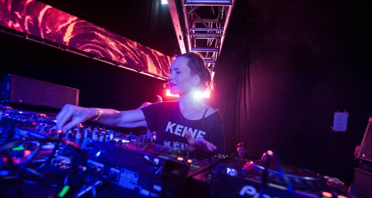 Entra en trance con ELECTRIC INDIGO y su épica selección ¡Tour Colombia confirmado!