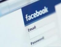 Siguenos a MedellinStyle en Facebook somos más de 80.000 amantes de la cultura electrónica