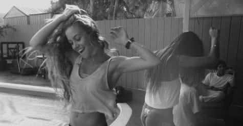 las mujeres bailan mejor en ciclo menstrual (alquimia biológica)
