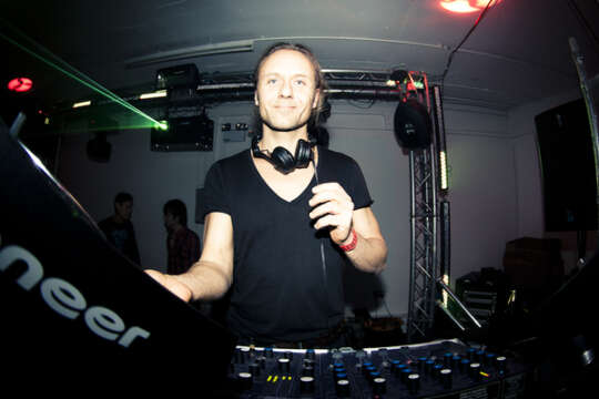 MIX DEL DIA: ROZZO – DJ Mix For Doblar.co.uk – December 2011