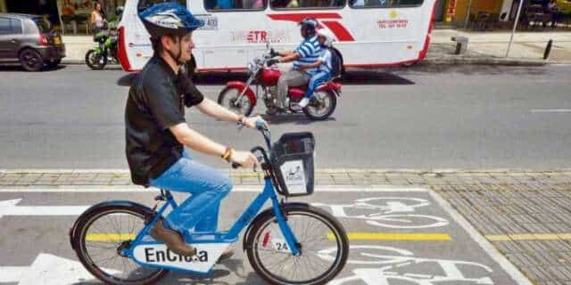 Crece la pasión por la bicicleta en Medellín