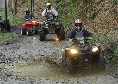 Las cuatrimotos no pueden rodar por las vías públicas