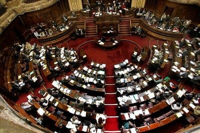 Senado uruguayo votará en diciembre la Ley que regula la marihuana