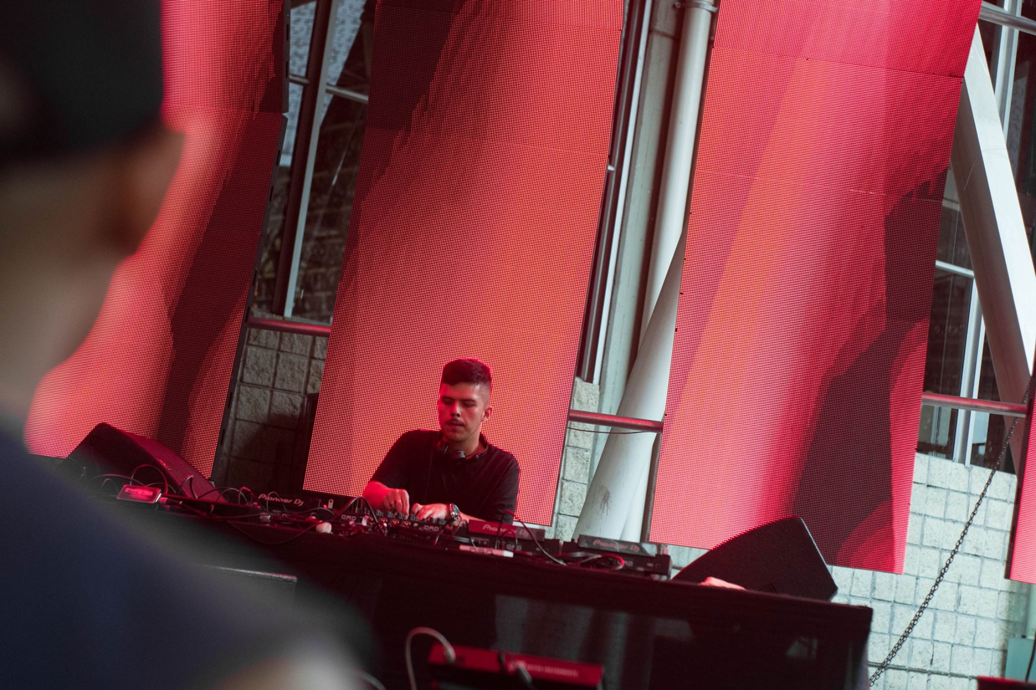 Jose Monsalve regresa a Default Series con 'Travellers EP'