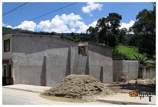 Deuniti, Colectivo de arte de Medellin