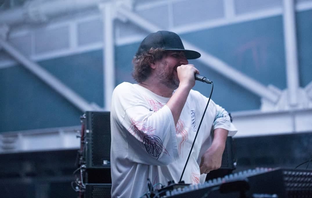 Preparemos los pasos del viernes #FDM221 con un exclusivo Live de MATHEW JONSON