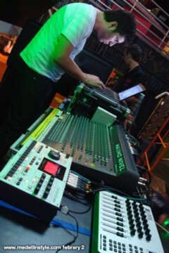 Reportaje FEBRERO 2: MATHEW JONSON LIVE! & LOCO DICE!