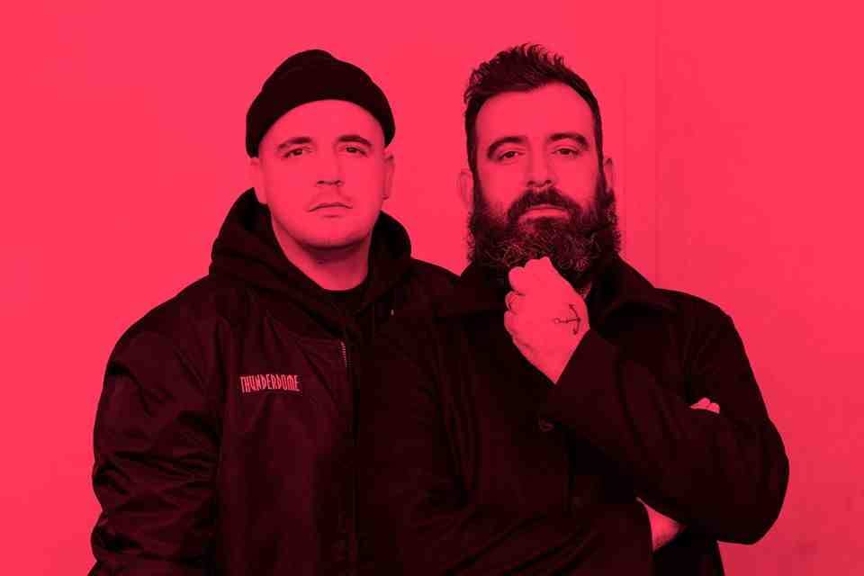 MODESELEKTOR: Viaja en el tiempo y reproduce su álbum Ghetto ultramoderno Hello Mom! (2005)