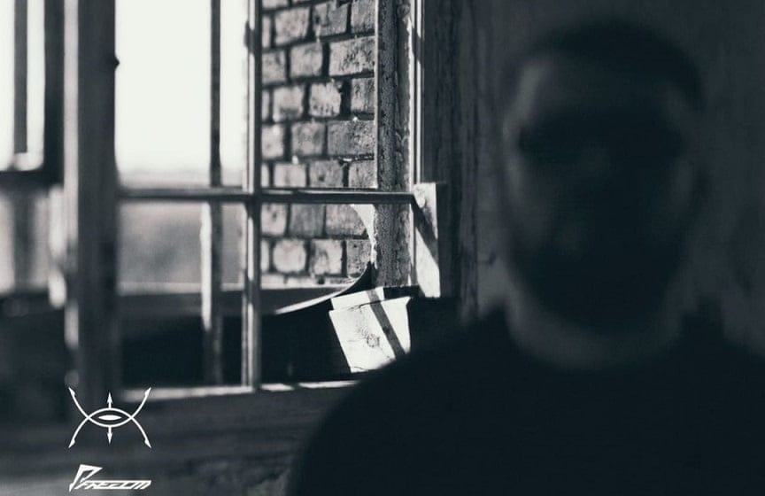 Debut Mundial: DISX3 Live en FREEDOM AdAstra: El Techno oldschool más visceral de Alexander Kowalski