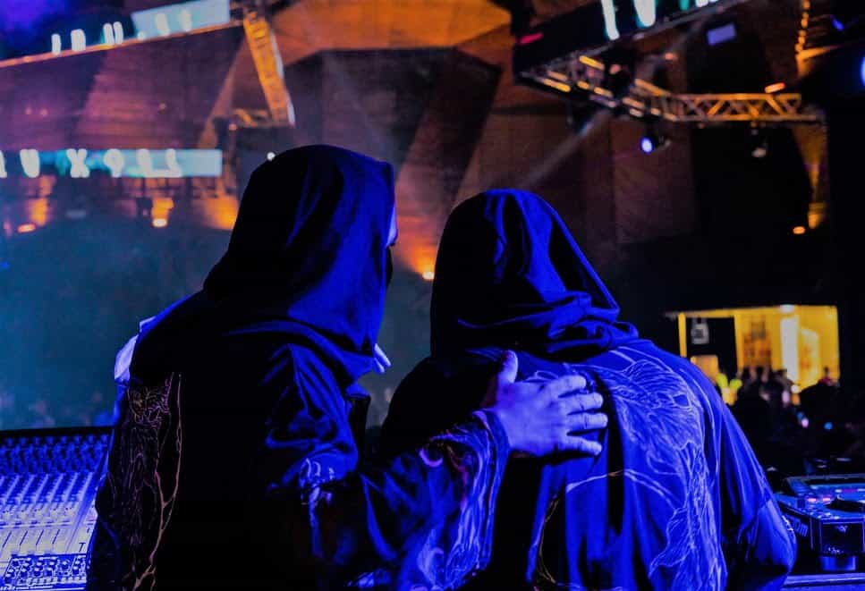 Entrevista a SONS OF HIDDEN: “El techno es una movida política y filosófica… muchas veces lo masivo no es precisamente sano”