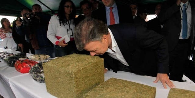 Santos: "¿Cómo arresto a un campesino que cultiva marihuana si es legal en EE.UU.?"