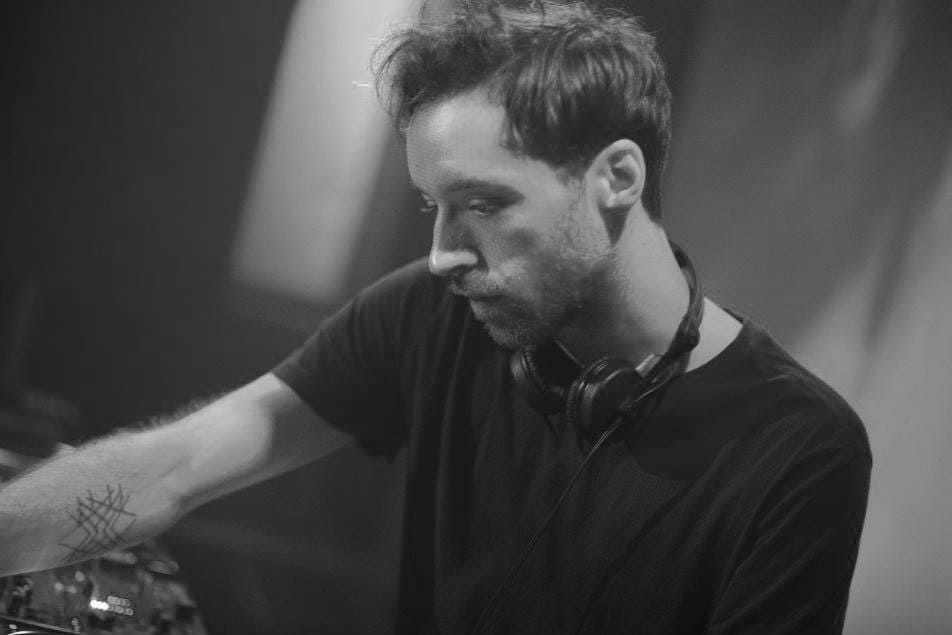 SETAOC MASS retumba con Techno poli-rítmico en su EP Exrela