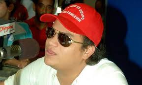 El nexo de los artistas reggaetoneros, vallenateros y la mafia, Y el estigma del gobierno a la electronica como oscura y nefasta.