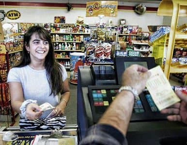 El matrimonio mas feliz del mundo: una pareja gana 130 millones de dólares en la loteria