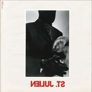 FunkinEven se viste de negro terciopelo y se presenta como: St. Julien…