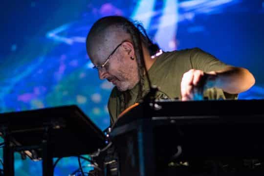 STEEVIO corrobora porqué es el maestro del modular Techno en Zephyr EP